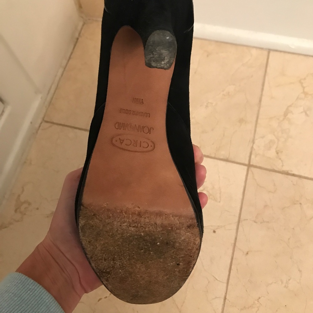 Black suede booties - Picture 4 of 5
